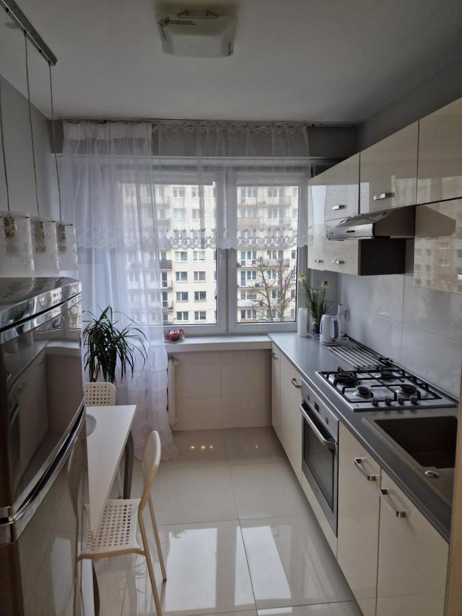 Apartament - 2 Pokoje W Lodzi - Blisko Atlas Arena, Zoo, Centrum, Piotrkowska Eksteriør billede